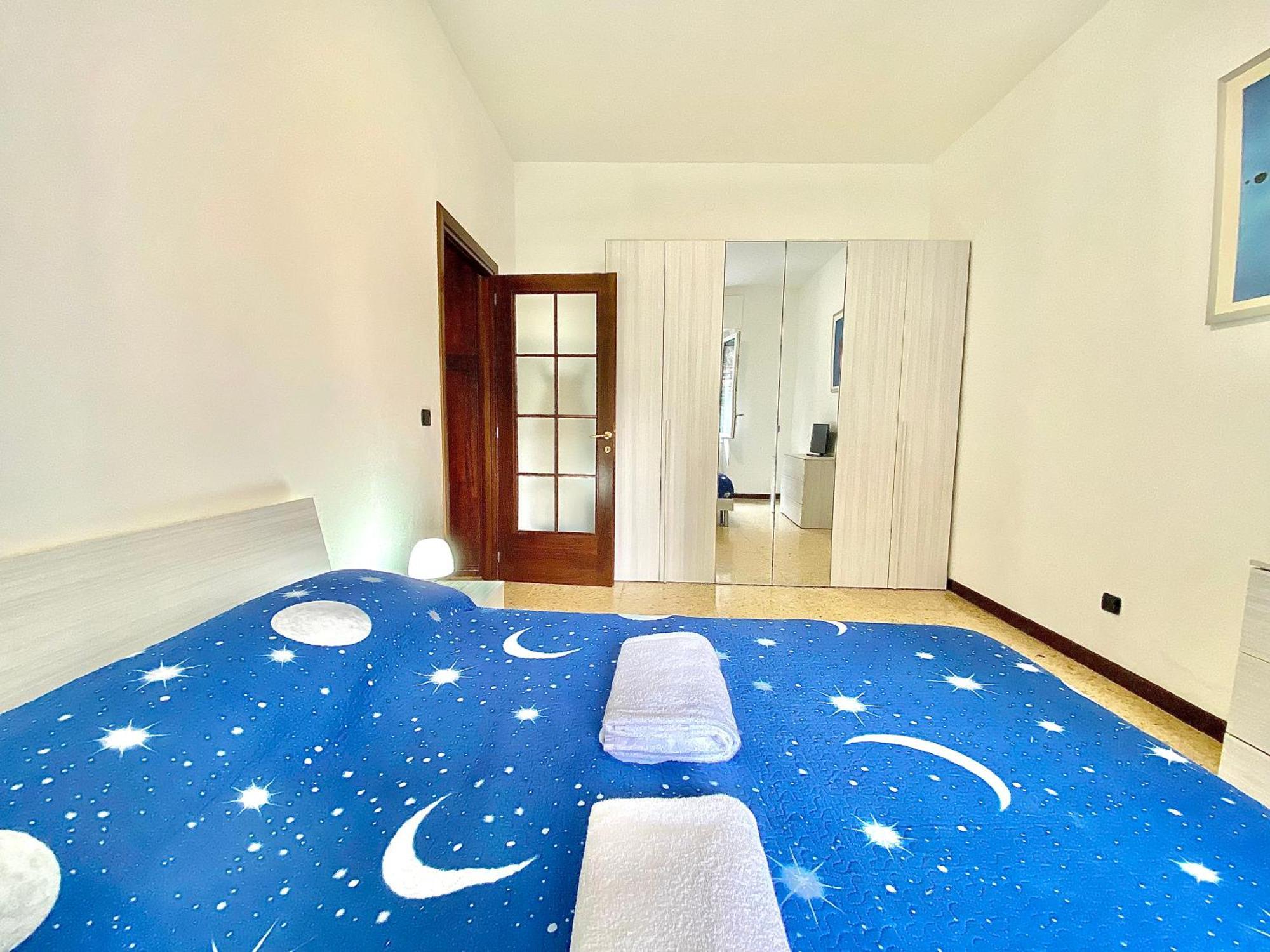 Appartement Navigli Style, Tra Metropolitana Famagosta, Comfort E Modernita